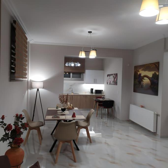 Ebony And Ivory Suites Drosia  Luaran gambar
