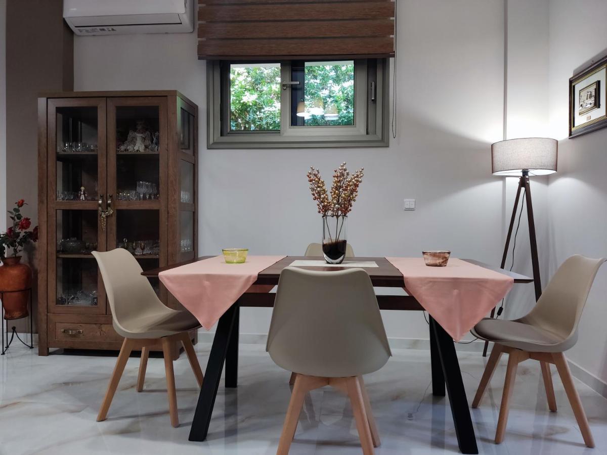 Ebony And Ivory Suites Drosia  Luaran gambar