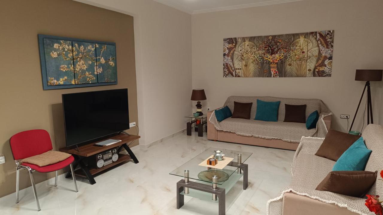 Ebony And Ivory Suites Drosia  Luaran gambar