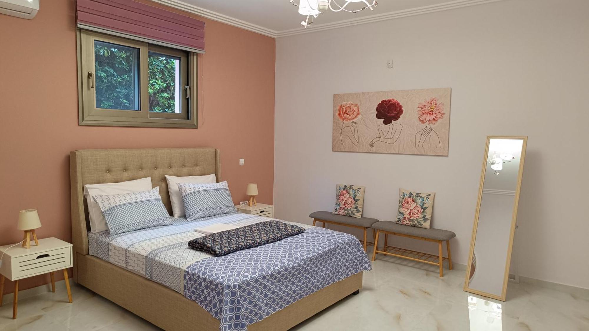Ebony And Ivory Suites Drosia  Luaran gambar